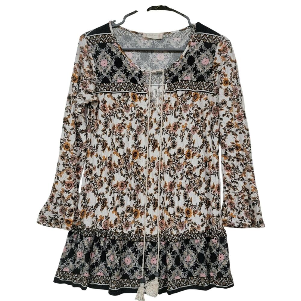 Altar'd State Small Floral Relaxed Fit Tunic Top Bell Sleeves Boho Chic Festival